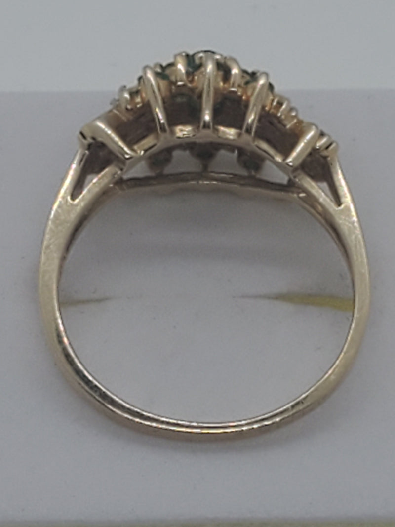 14k Gold ring with  Diamonds