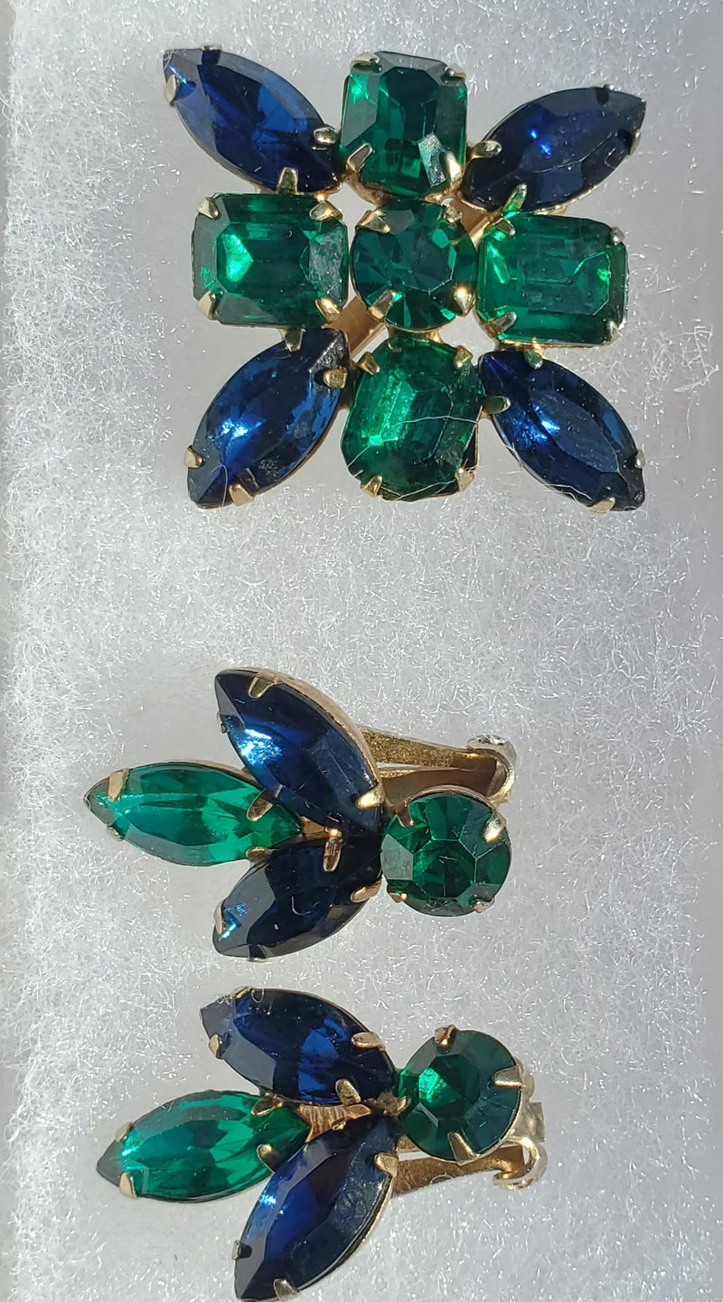 Vintage pin & earing set